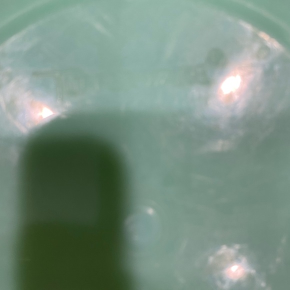 Large and small green vintage Tupperware bowls - Picture 2 of 7